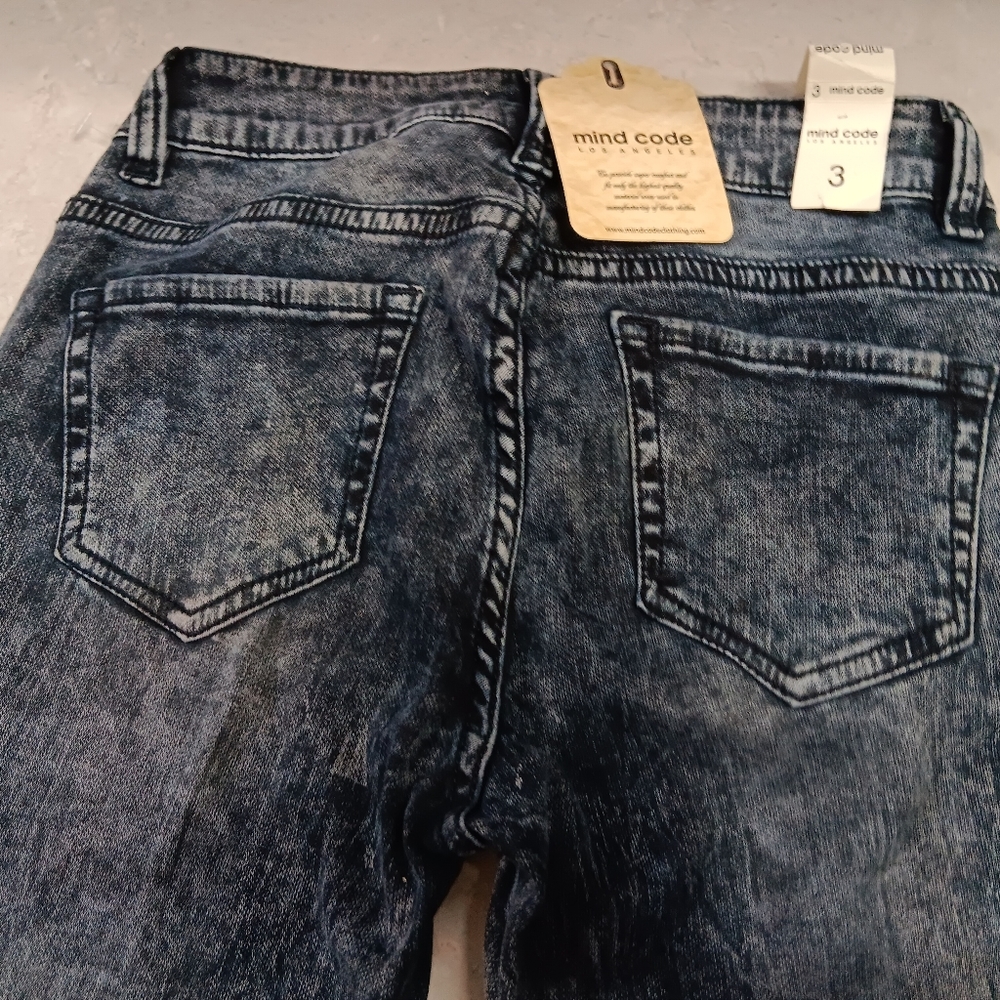 Pants - Picture 3 of 3